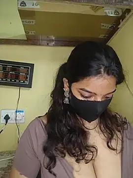 vanika2000 webcam