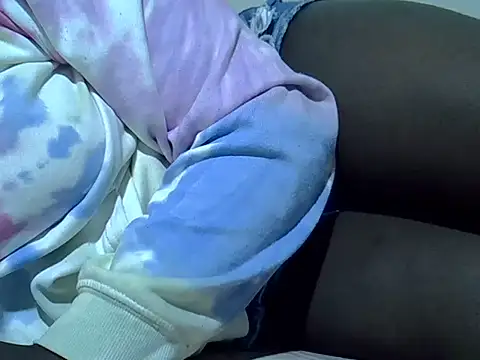 lovey_dovey18 webcam