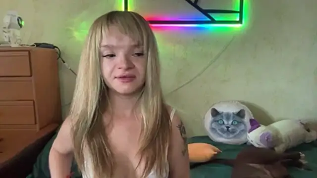 JadeEva webcam