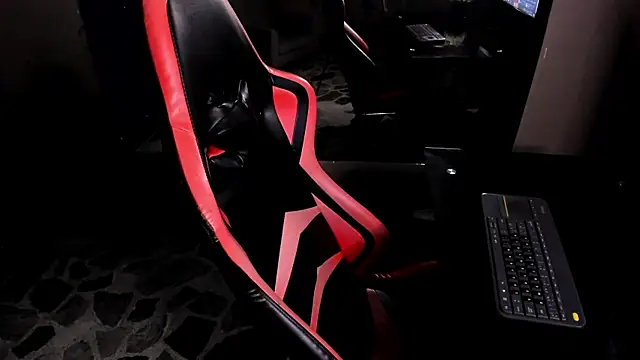 MilanMercier webcam