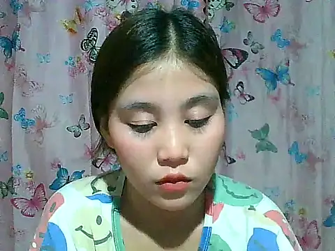 SexyAsianPussy4u webcam