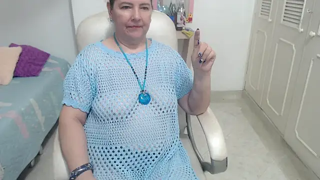 leonela_69 webcam