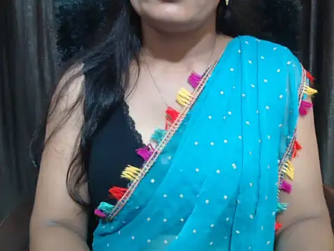 Kudi_Kiyara webcam