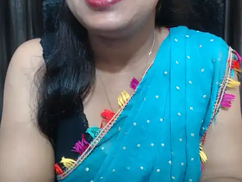 Kudi_Kiyara webcam