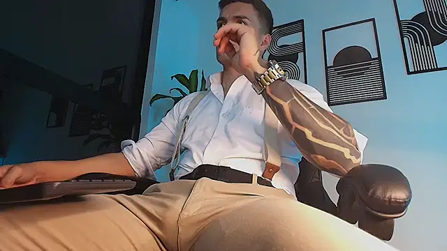 ALPHA_DOMINUS_ webcam