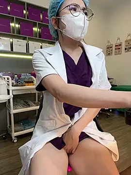 secretly_masturbating Live Web Cam Show