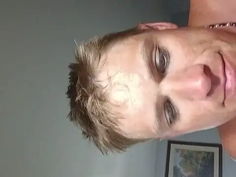MaddyC6992 webcam