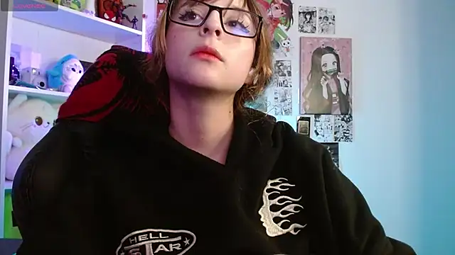 CelesteAyase webcam