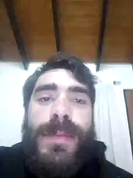 Luc0550 élő chatszobája