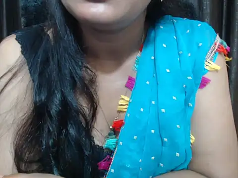 Kudi_Kiyara webcam