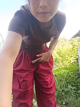 Linda-yiyi webcam