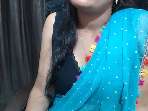 Kudi_Kiyara webcam