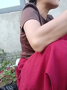 Linda-yiyi webcam