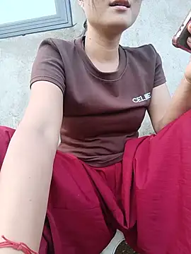 Linda-yiyi webcam