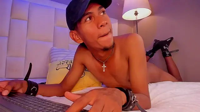 Nick_Collins18 webcam