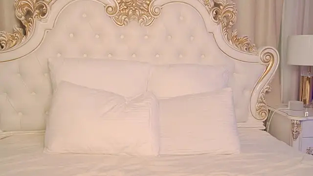LisaStone webcam