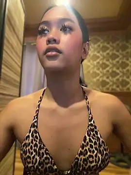sexyasiancock_yllana webcam