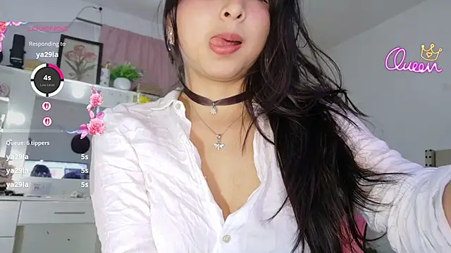 Sweet_baby_hellen webcam