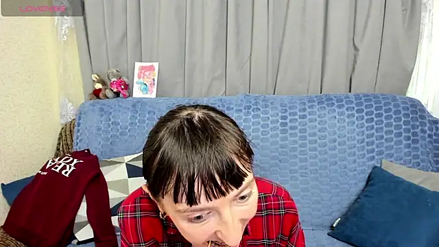 TayanaJons webcam