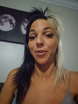 lil_jiggly webcam