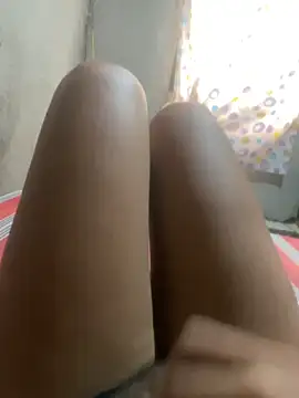 BriannaCruz24 webcam