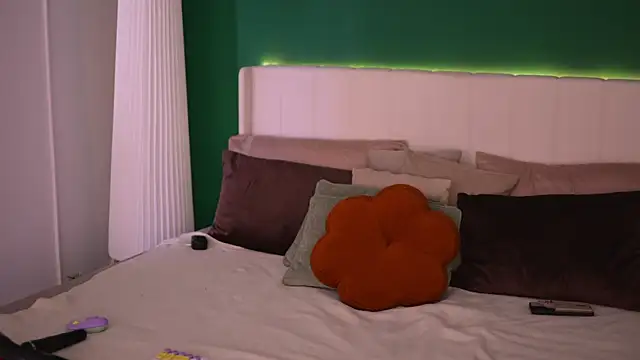 AmbersFlame webcam