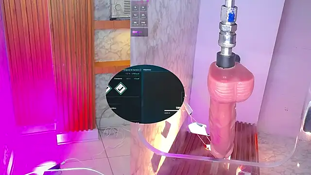 NinaCapelli live cam on StripChat