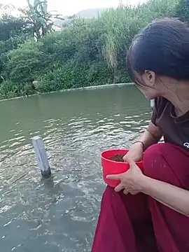 Linda-yiyi webcam