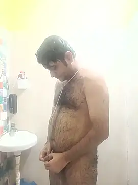 rarindam17 live cam on StripChat
