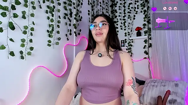 Samii_Evans webcam