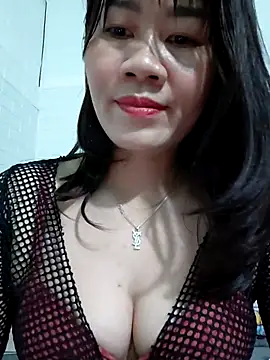 Singlemom69xx webcam