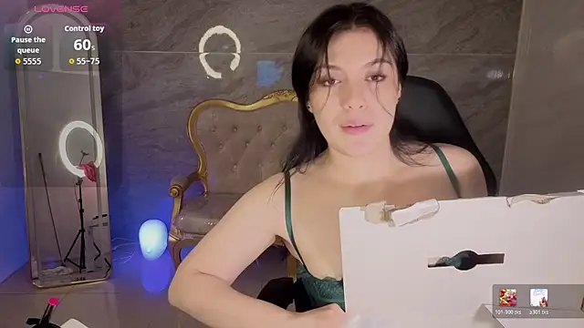 caroline_1s webcam