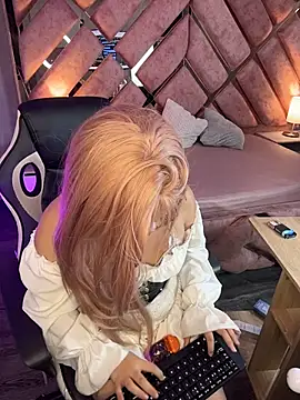lya_nekko_ webcam