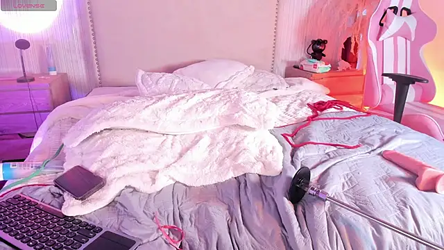 ashleey_doll webcam