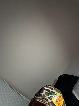 HungStr8Lightskin webcam