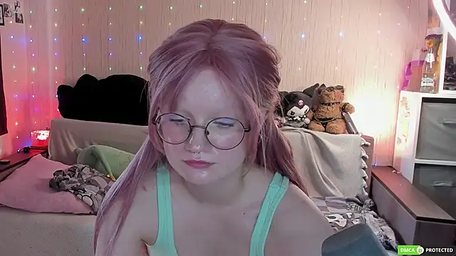 JulietFowler webcam