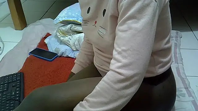 pretty_brina webcam