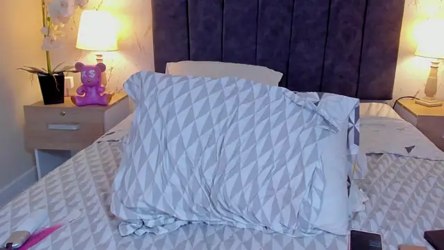 Emilly_Beaumont webcam