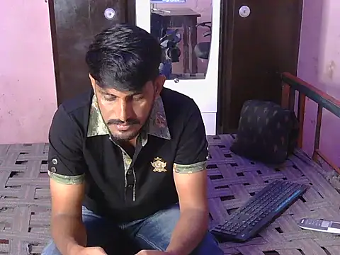 HotXKrish webcam