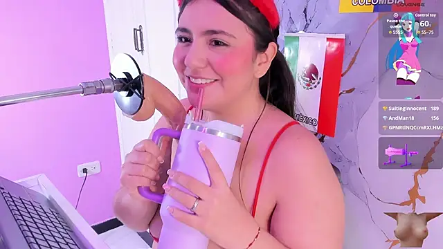 caroline_bigboobs1 webcam