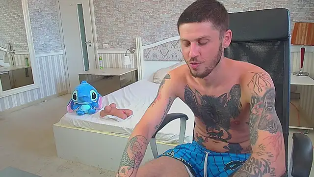 JonahShaw live sex cam