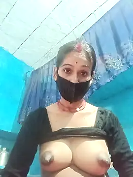 Nandani-758 webcam
