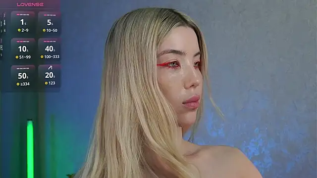 LindaThackerr webcam