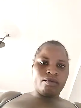 JuicyHoney_01 webcam