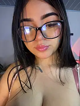 Lana_Hands webcam