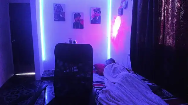 leo_bigconk1246 webcam