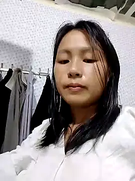 Ami-sexyy webcam