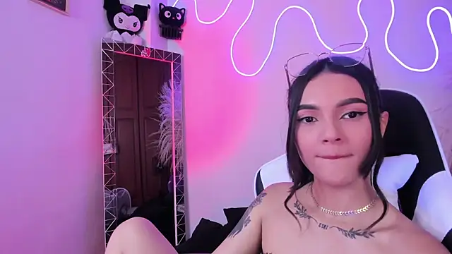 CarolineEvanss_11 webcam