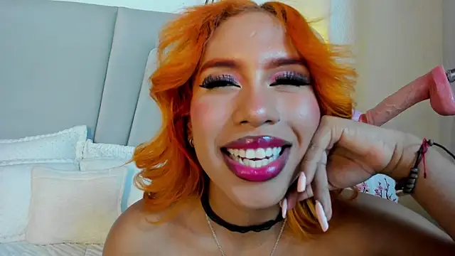 Nicole_Brown1126 webcam