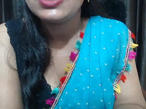 Kudi_Kiyara webcam